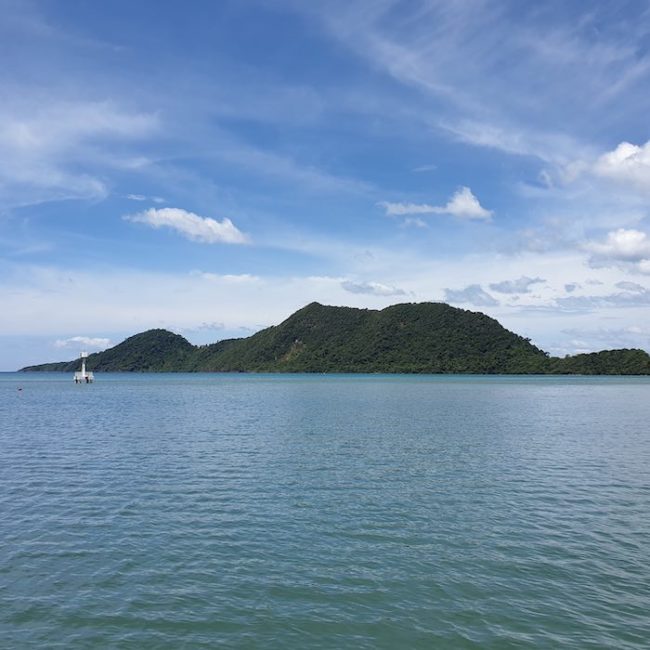 Klong Son Bay - Lying Elephant - Slow Life Cycling Bicycle Tour, Koh Chang, Thailand